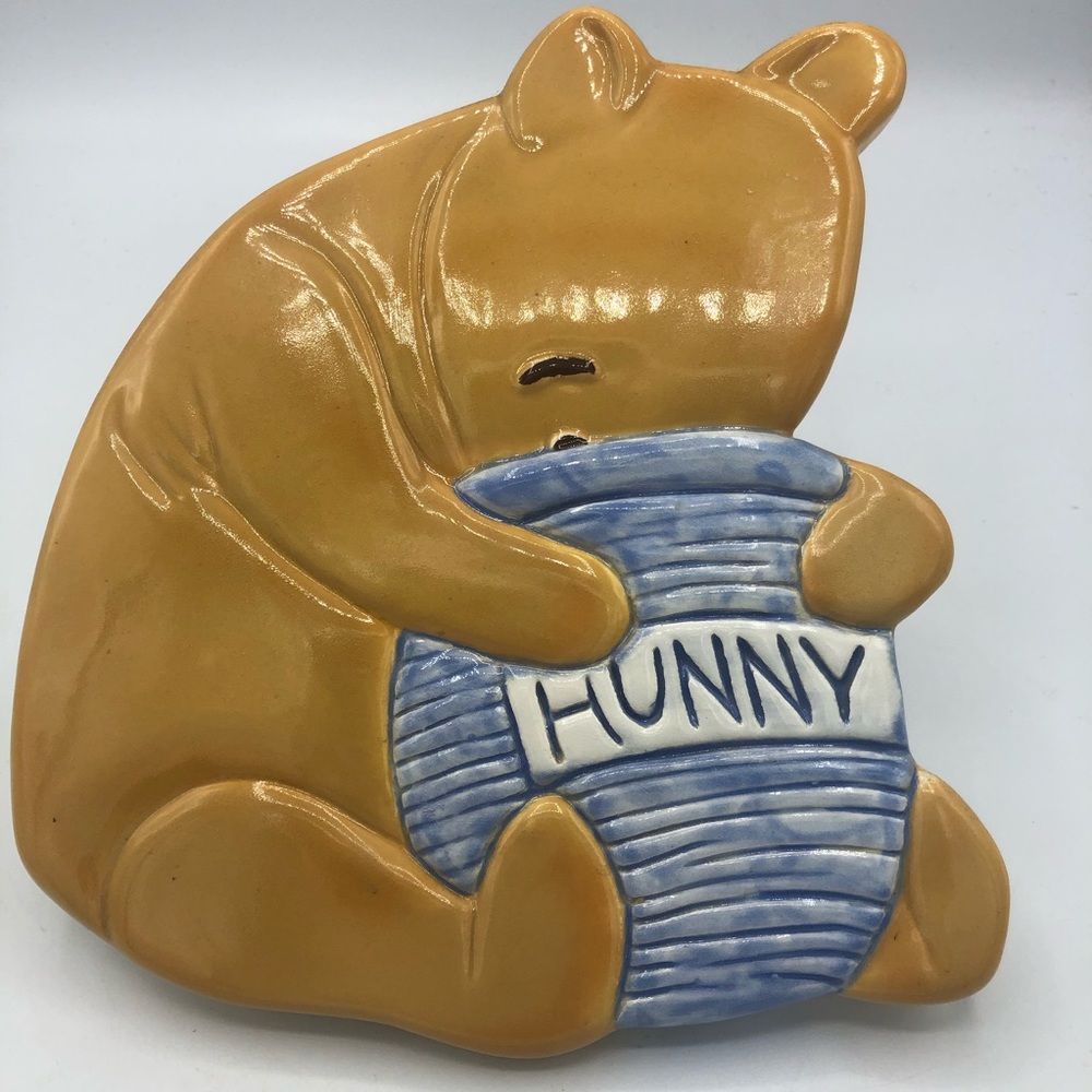 Winnie the Pooh Bear Hunny Pot Wall Plaque
